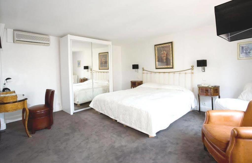 Atlantis 3* París